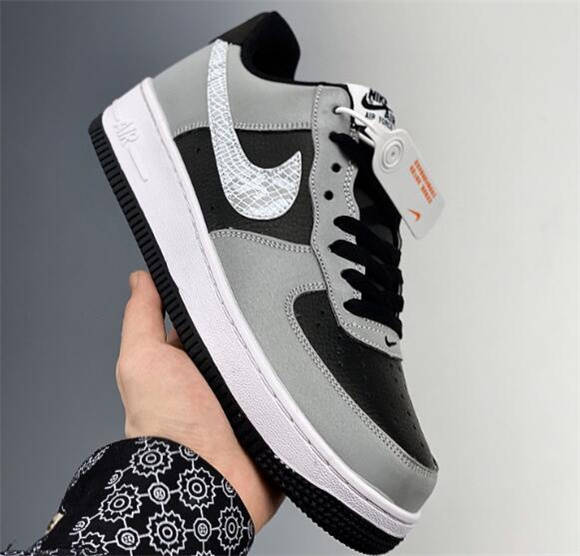  Name:af1AAA-69
 Size:
 Price:US$